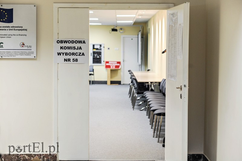 Trwają wybory do europarlamentu