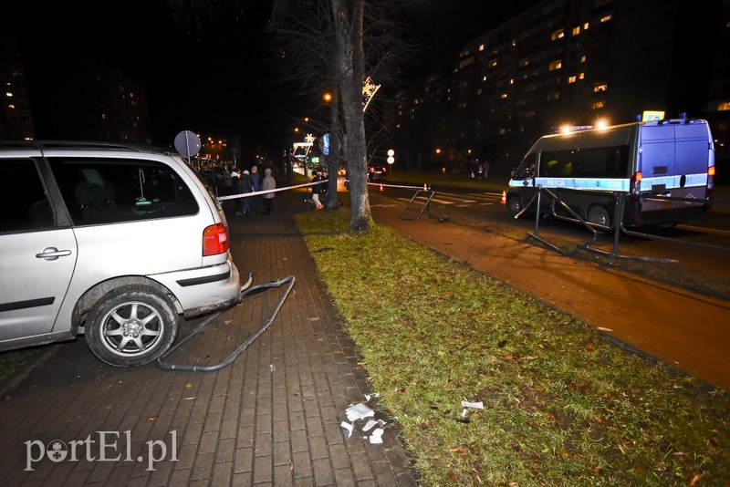 Potrącenie na al. Odrodzenia, 76-letnia kobieta w szpitalu