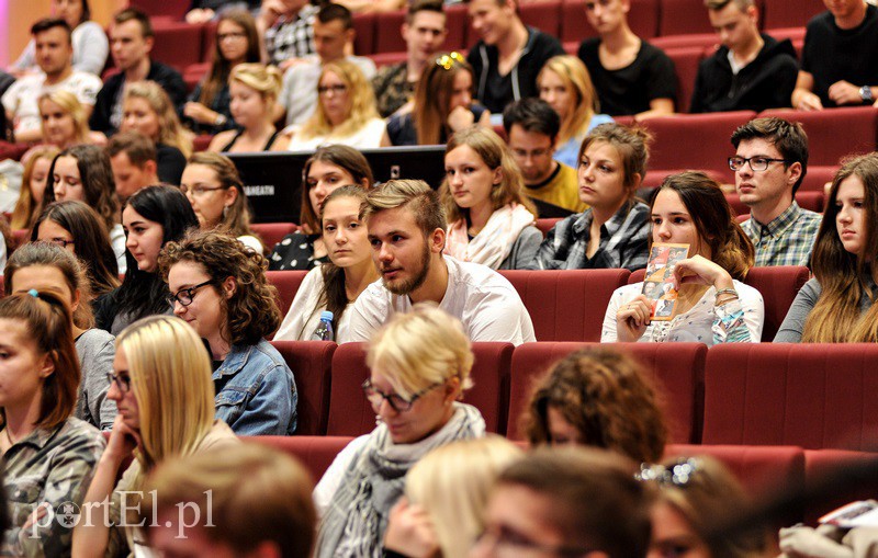 Maturzyści poważnie uzależnią się od muzyki poważnej