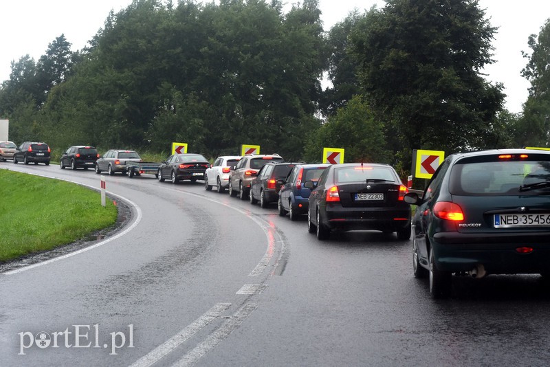  Opel dachował na drodze do Malborka