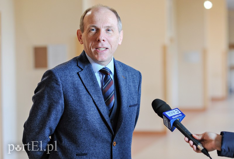 O zagrożeniach dla niepodległości w EUH-E