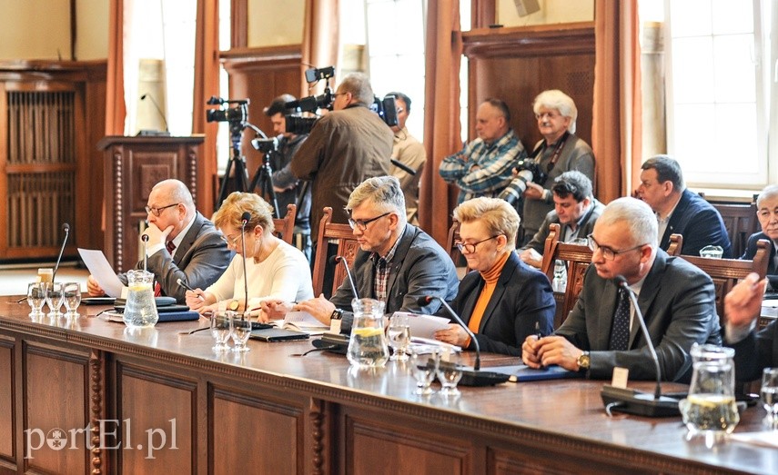 Ciepło dla Elbląga. Dwa modele, co z nich wynika?