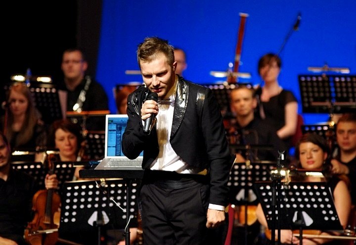 Koncert Adama Sztaby i Elbląskiej Orkiestry Kameralnej
