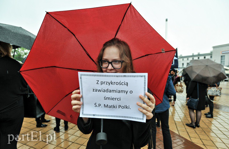 Milczący protest, głośny krzyk