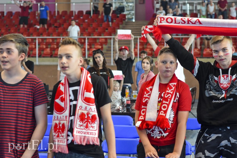 Kibice piłkarzy nie pożegnali