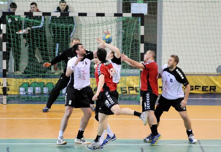 KS Meble Wójcik przegrał z Kar-Do Gdynia 24:28