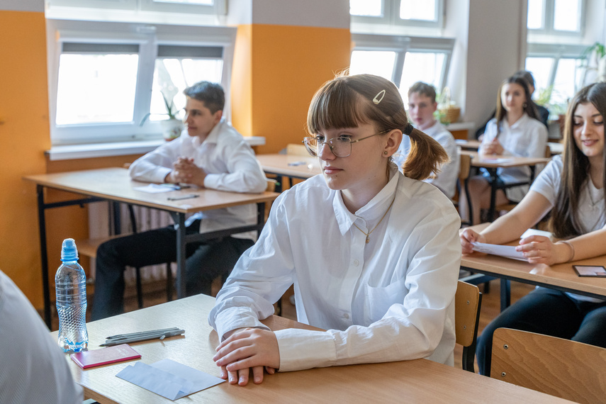 Ósme klasy zaczęły egzaminy