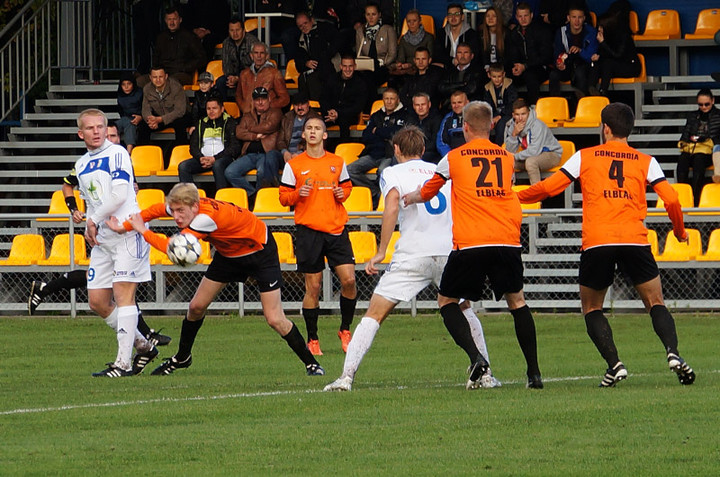 Derby na remis