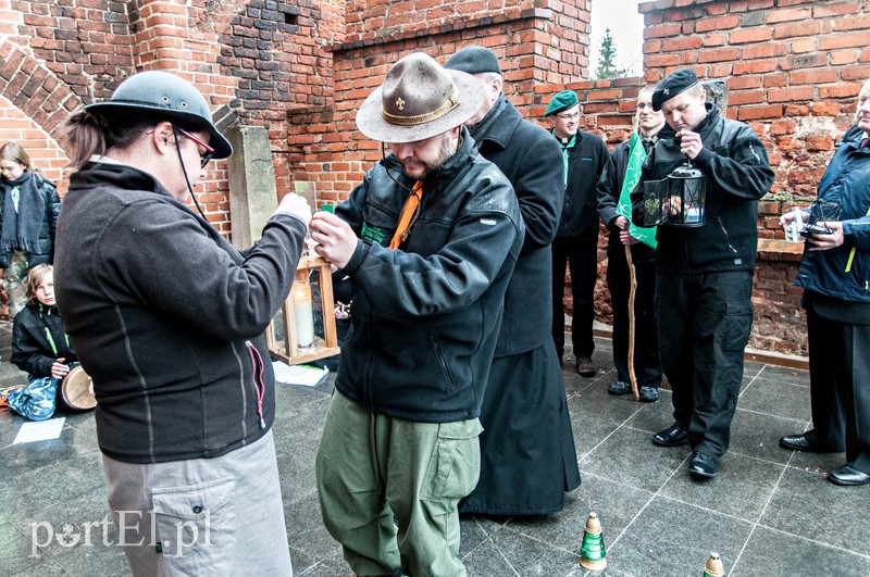  Światełko, które ma dać nadzieję