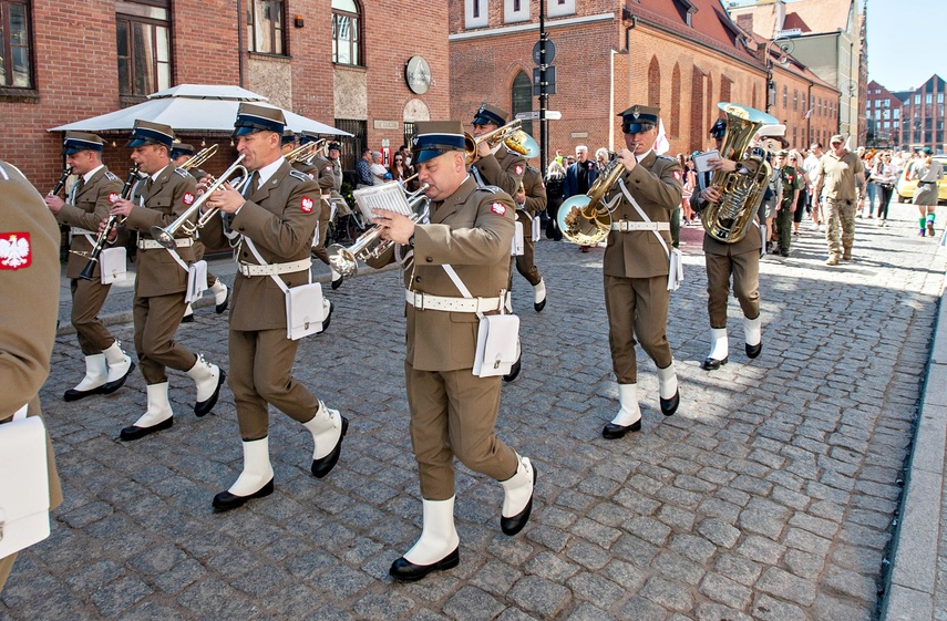 Biało-czerwony marsz przeszedł przez Stare Miasto