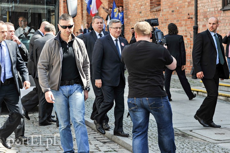 Nie będziemy padać na kolana, będziemy współpracować