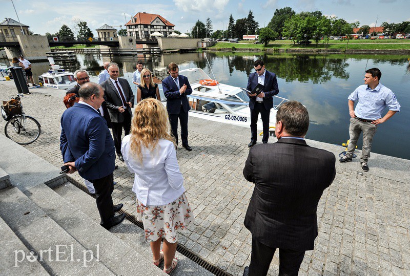 Nowa łódź dla EL WOPR