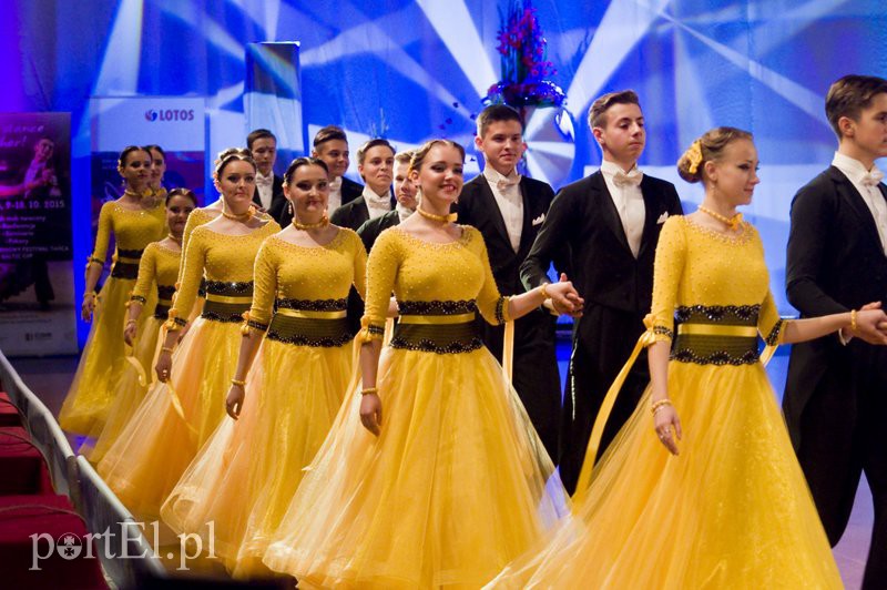 Tańczące diamenty oprawione w srebro