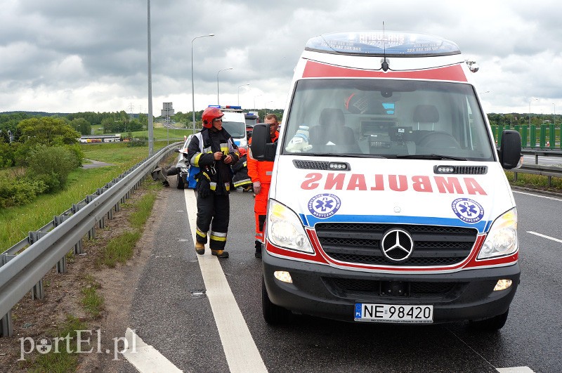 Węzeł Wschód: volkswagenem w barierę