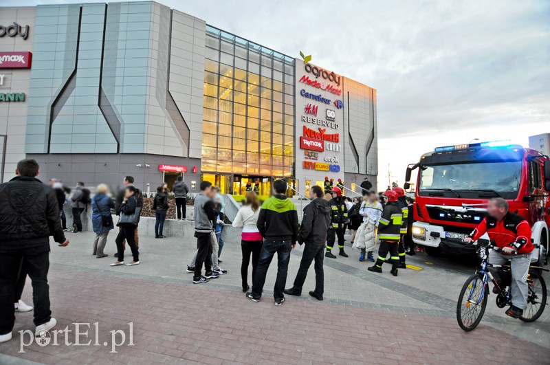 Alarm bombowy w Ogrodach