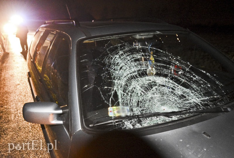 Potrącenie w Żurawcu, kobieta trafiła do szpitala