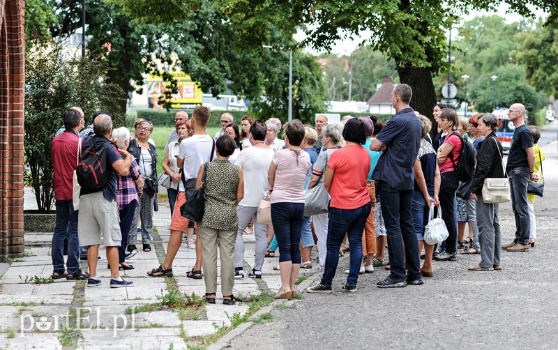 Najpierw szpital, potem kościół i cud