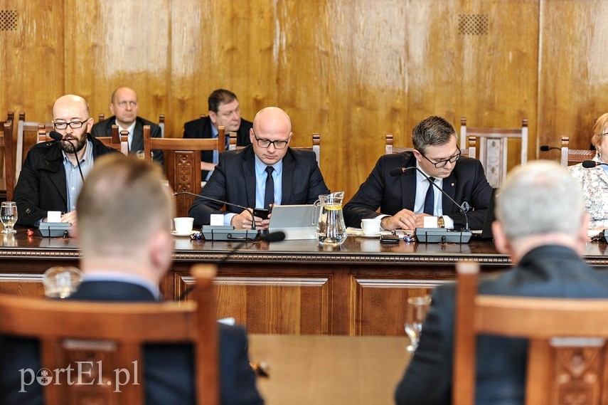 Ciepło dla Elbląga. Dwa modele, co z nich wynika?