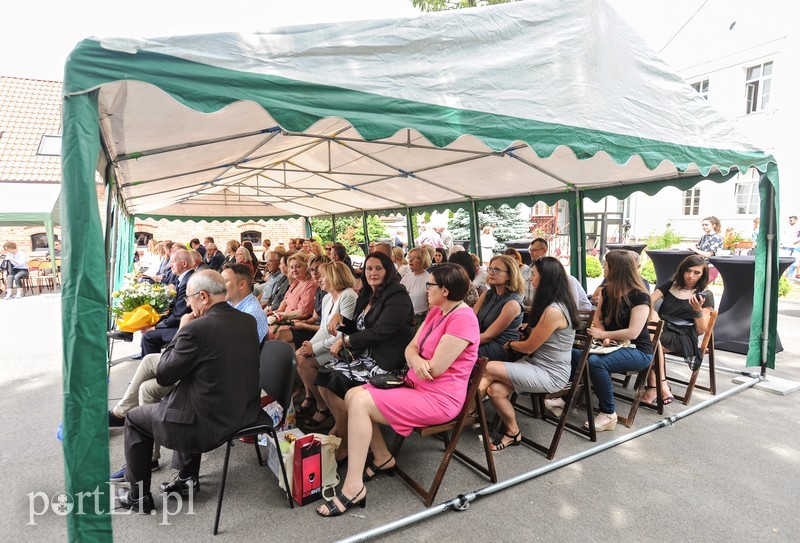 Plastyk na solidnych fundamentach