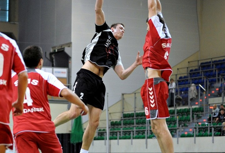 Remis „Meblarzy”