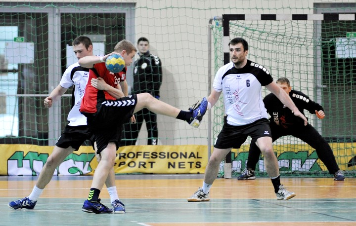KS Meble Wójcik przegrał z Kar-Do Gdynia 24:28