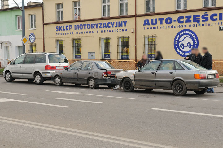 Grunwaldzka-Komeńskiego: dwa zdarzenia w jednym czasie