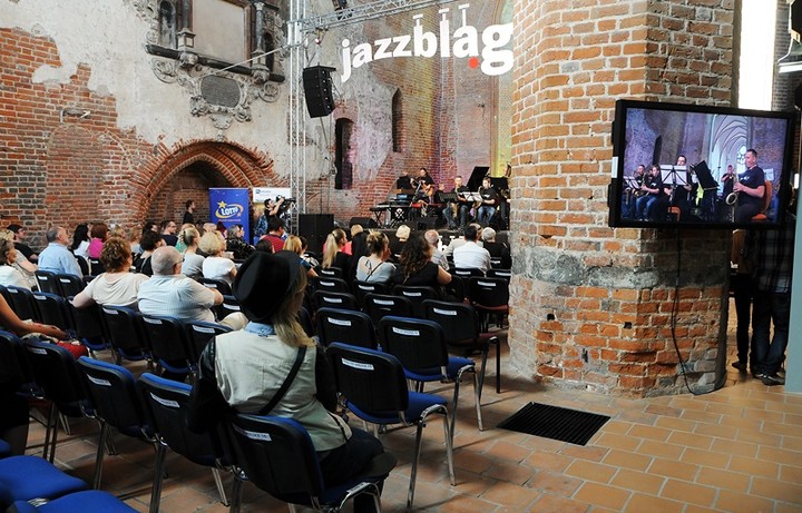 Aby iść do przodu