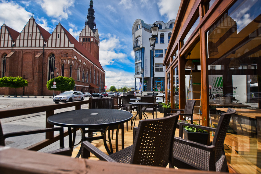 Ogródki przy restauracjach ożyją lada chwila