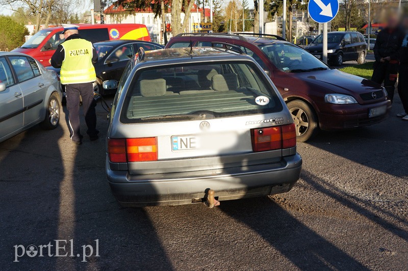 Wypadek na zjeździe z mostu