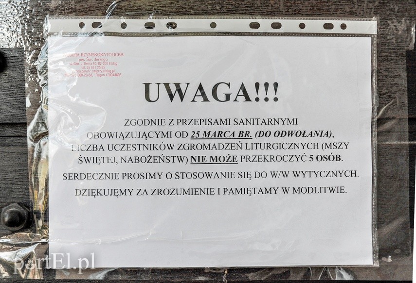 Puste kościoły w wielkanocną niedzielę