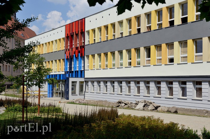 Szkoła Muzyczna jak nowa