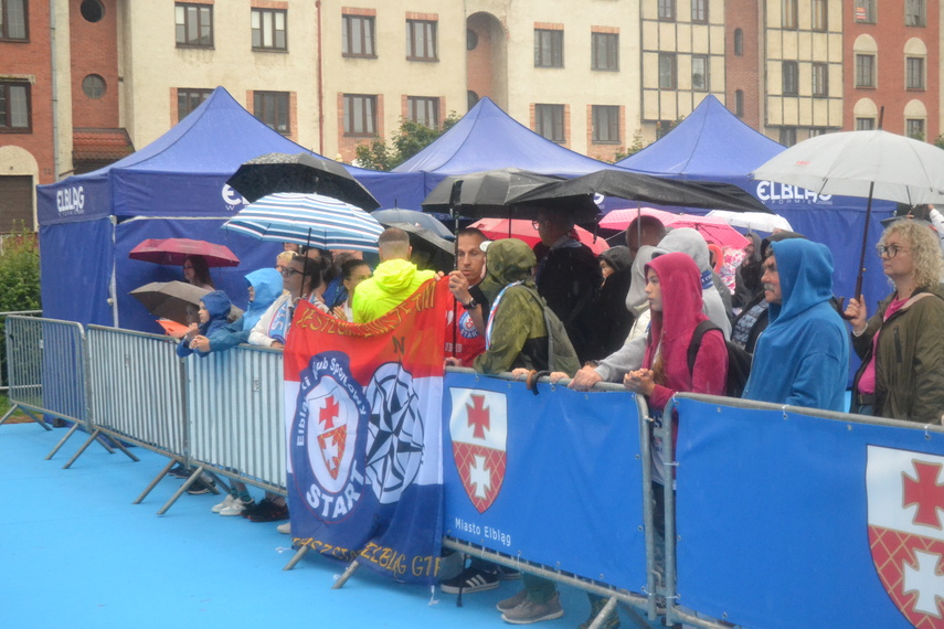 Szczypiornistki Startu gotowe do walki