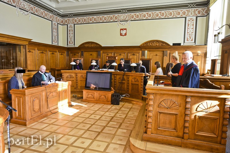 Porzuciła ciało swojego dziecka na plaży. Sąd ustali czy doszło do zabójstwa