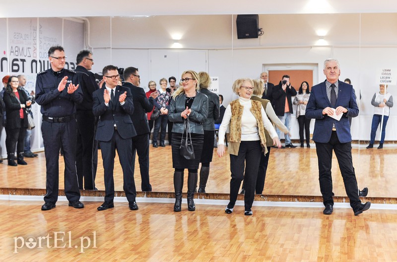 Tańcem w przemoc