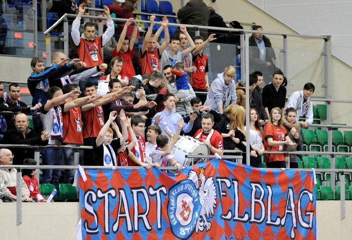 Oddala sie szansa gry w fazie play-off