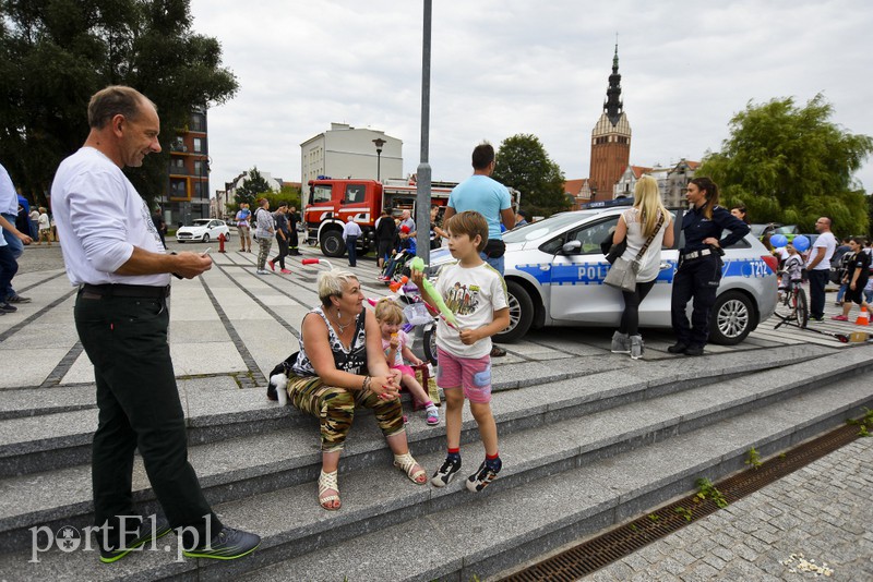 Policyjny festyn na bulwarze