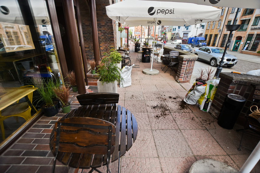 Ogródki przy restauracjach ożyją lada chwila