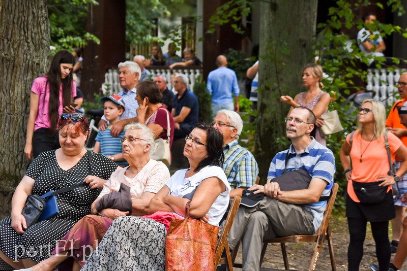 Salon za nami, teraz czas na remont muszli