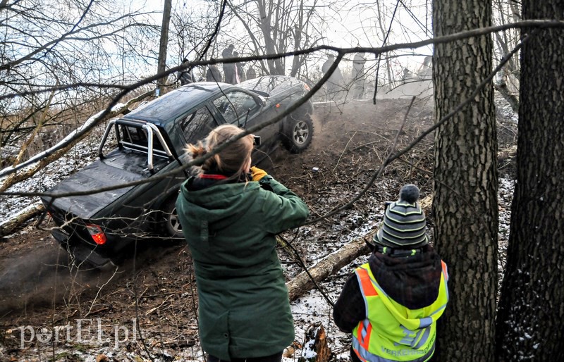 Na drodze jest nudno, ale jest off-road!