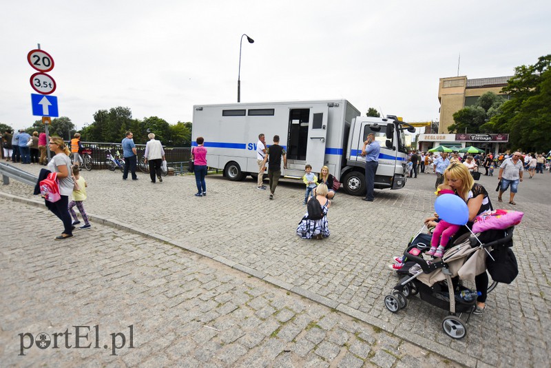 Policyjny festyn na bulwarze
