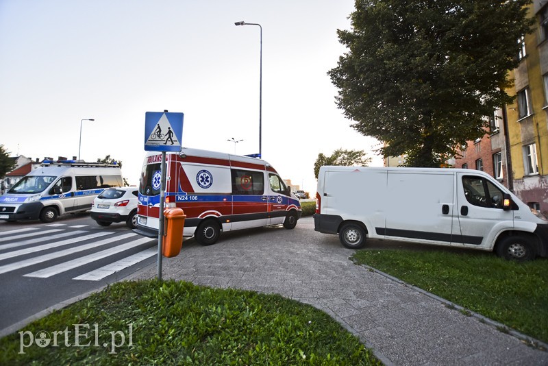 Potrącenie na ul. Górnośląskiej, matka z 2-letnim dzieckiem w szpitalu