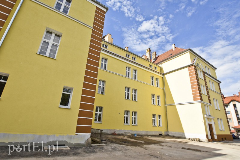 „Skoszarowani” mieszkańcy są szczęśliwi