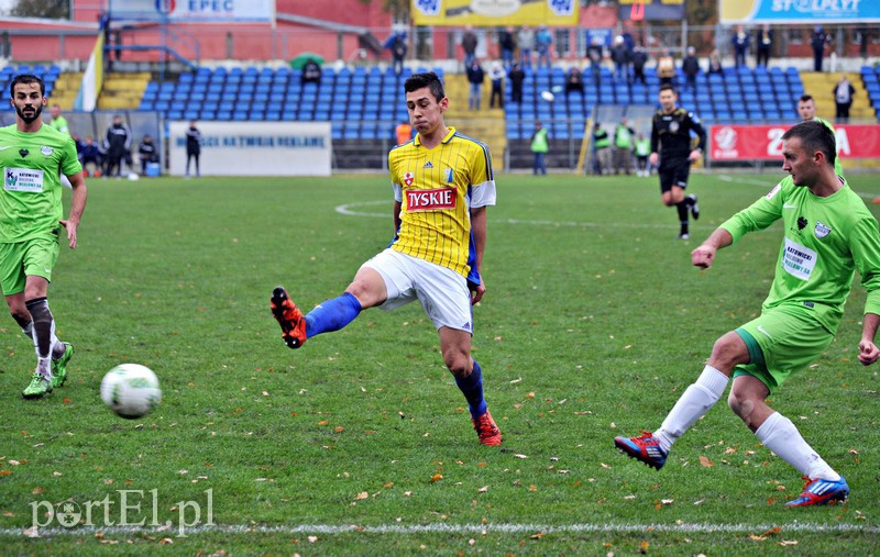 Remis przy Agrykola 8
