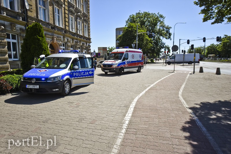 Rowerzysta uderzył w ciężarówkę