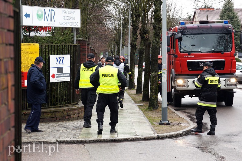 Alarm bombowy w szpitalu przy Komeńskiego