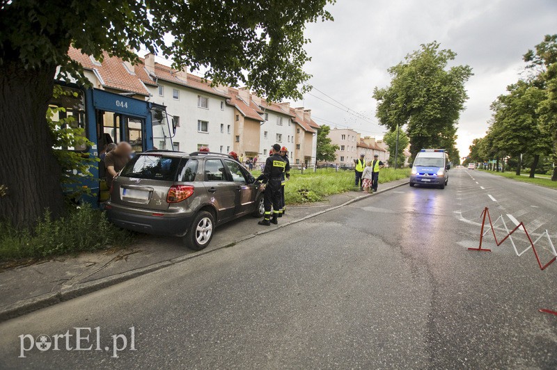  Zderzenie z tramwajem na Grunwaldzkiej
