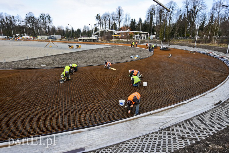 Na Agrykoli leją beton