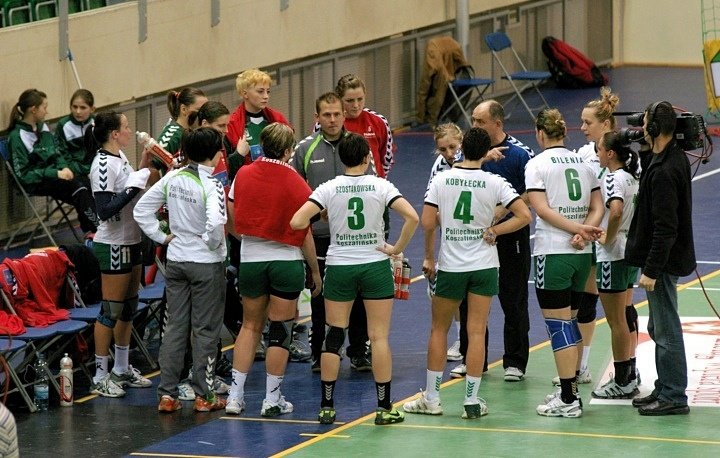 Start rozłożony na łopatki