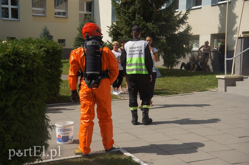W szkole rozbił się słoik z formaliną