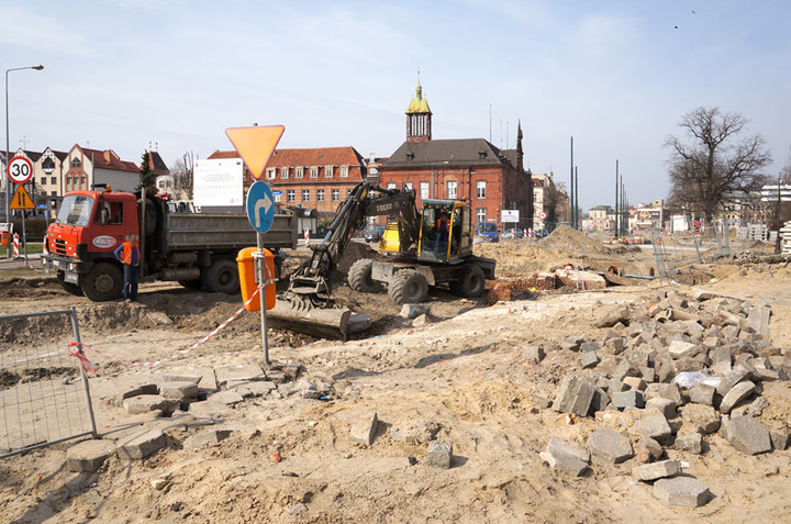 Prace archeologiczne przy Pl. Słowiańskim